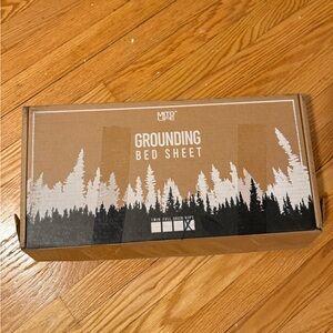MitoLife Grounding Bed Sheet | NEW AND NEVER USED